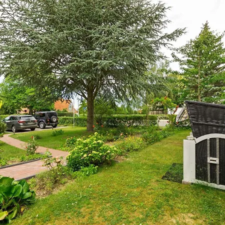 Dom wakacyjny Nahe Ostseestrand *