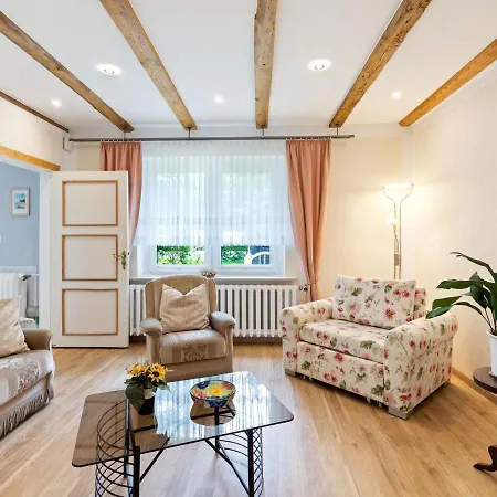 Holiday home Modern In With Terrace Zierow