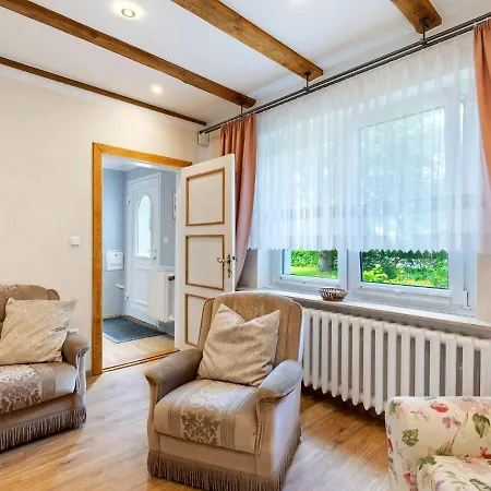 Modern In With Terrace Zierow