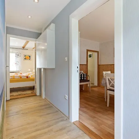 Prázdninový dům Nahe Ostseestrand *